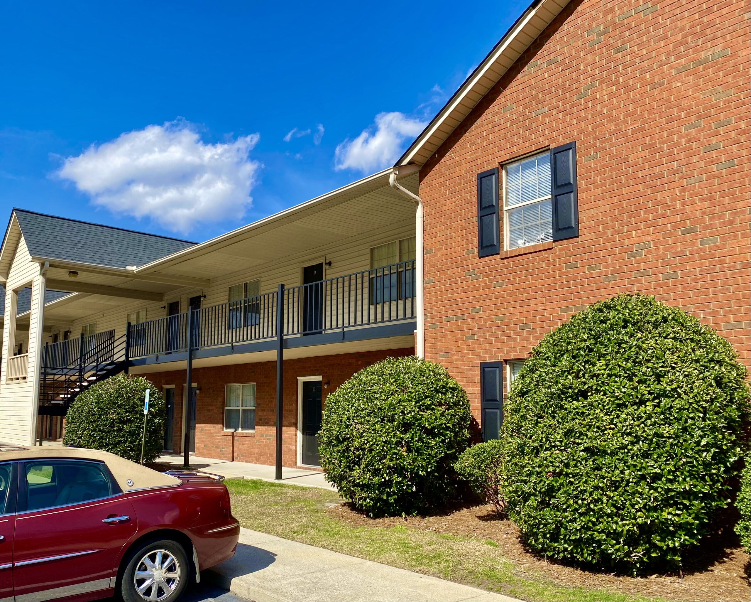 1397 Westpointe Drive, Greenville, NC 27834 (1/2 off the first month’s rent!)