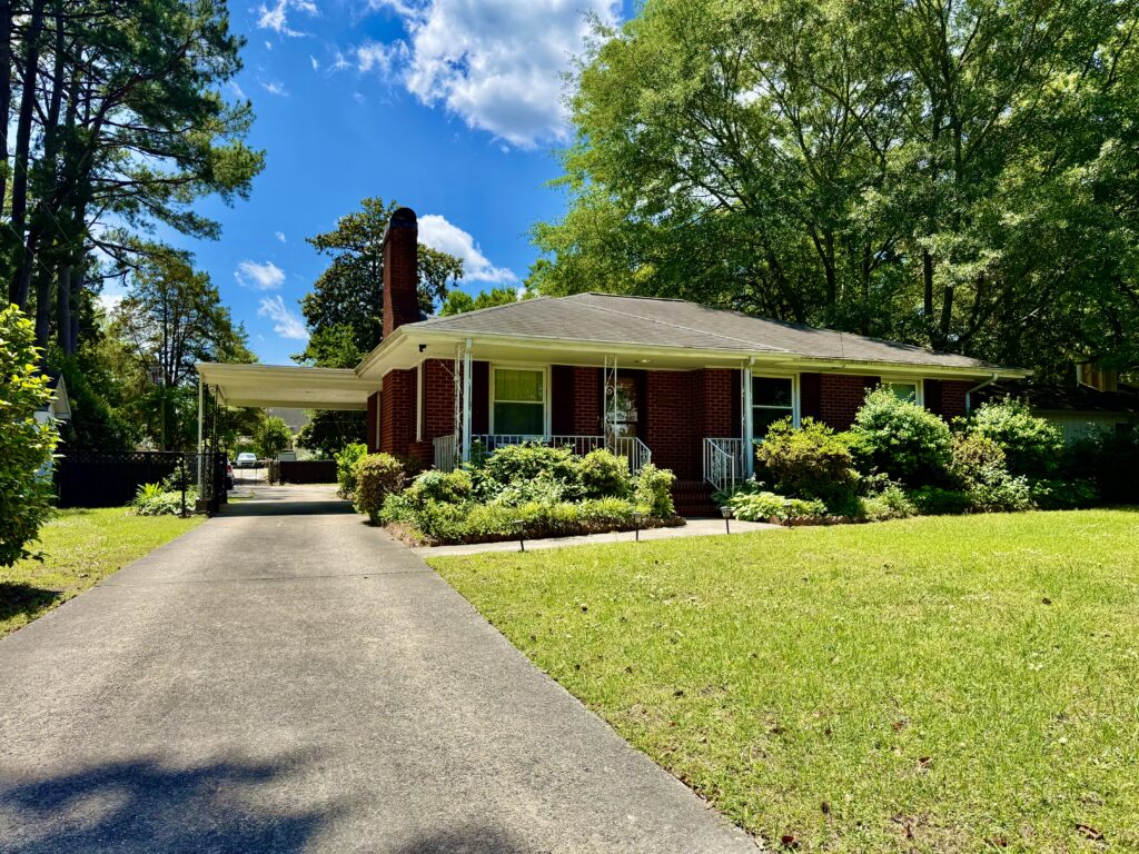 2008 E 4th Street, Greenville, NC 27858